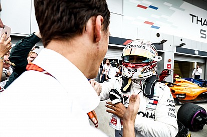 Wurz über Hamilton: "Mit unterlegenem Material verdient in WM-Führung"