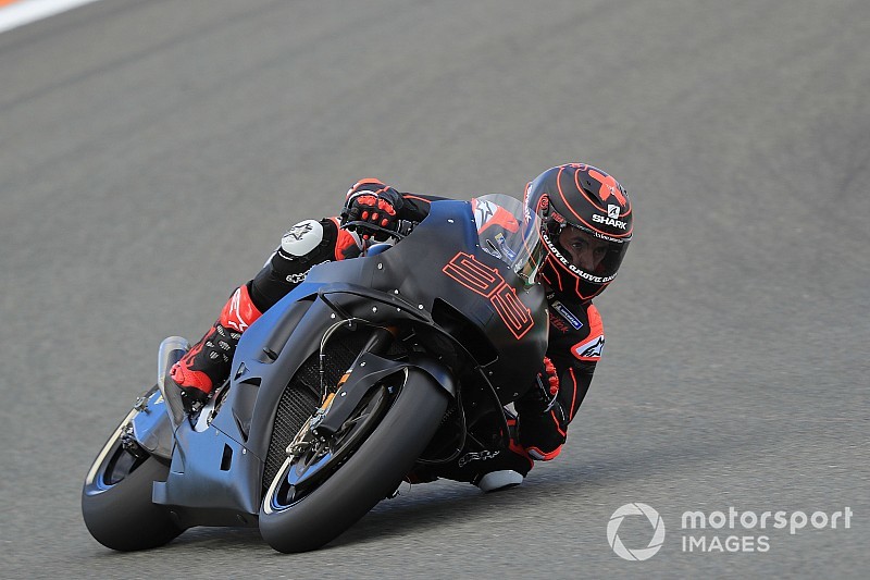 Lorenzo diprediksi bisa taklukkan RC213V