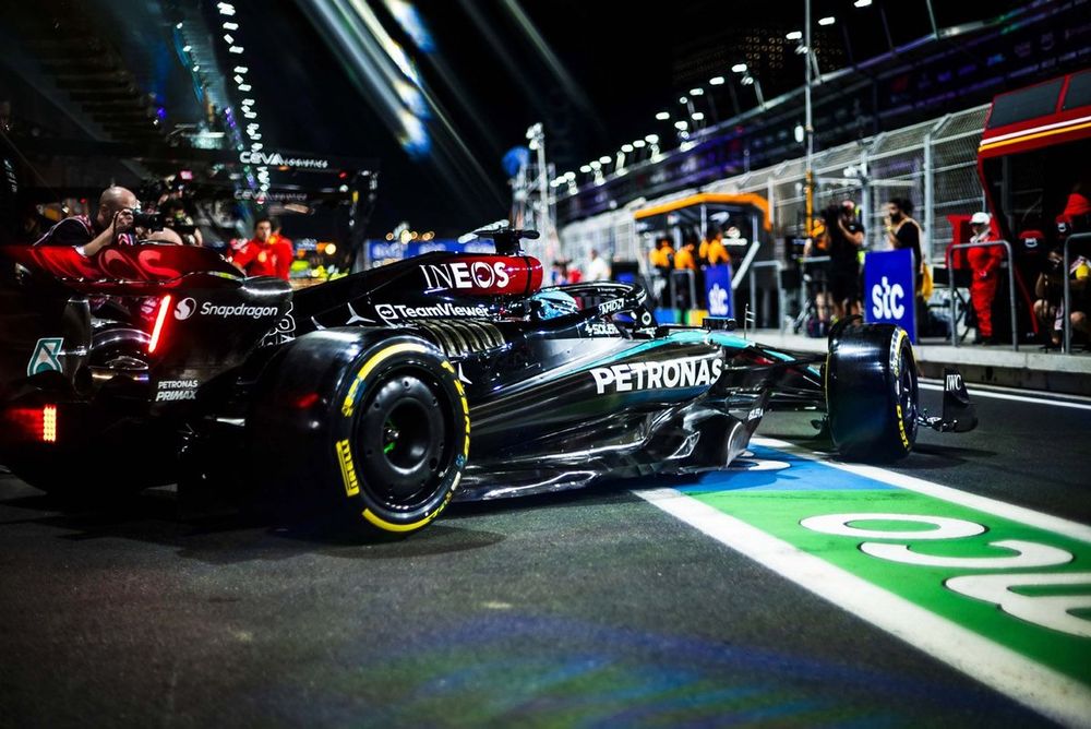 George Russell, Mercedes W15