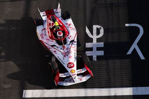 E-Prix Tokio: Rowland logra la pole para la carrera de casa de Nissan