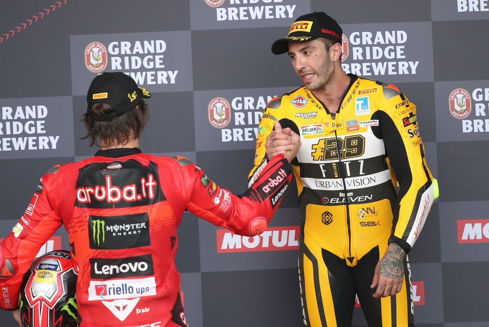Podium: Nicolo Bulega, Aruba.It Racing - Ducati, Andrea Iannone, Team Go Eleven