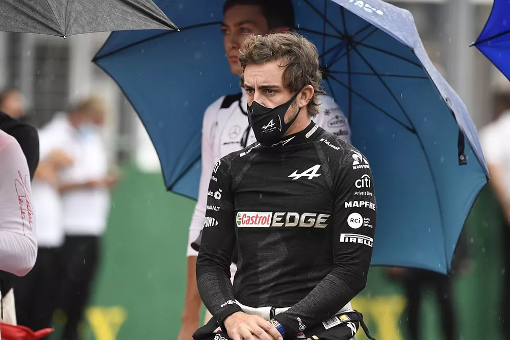 Fernando Alonso, Alpine F1, on the grid