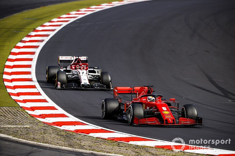 Sebastian Vettel, Ferrari SF1000, Kimi Raikkonen, Alfa Romeo Racing C39