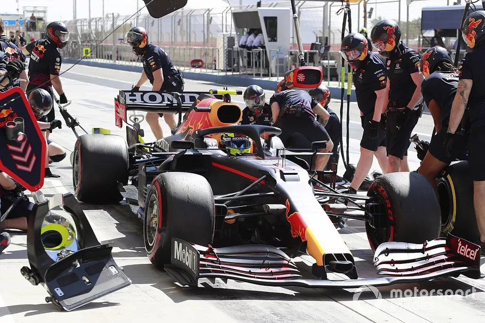 Sergio Perez, Red Bull Racing RB16B 