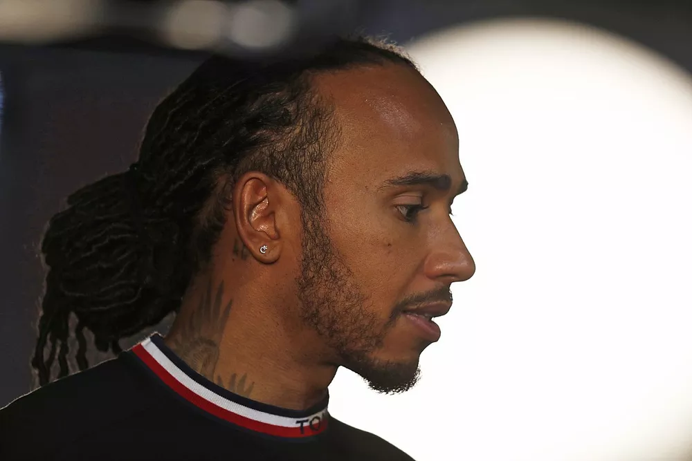 Ganador de la pole Lewis Hamilton, Mercedes
