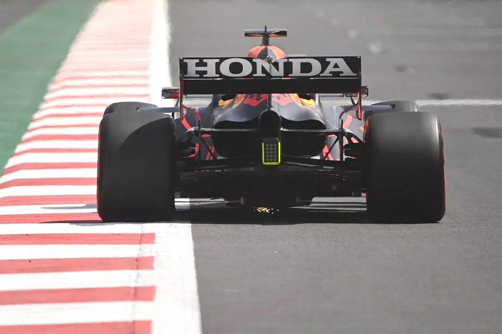 Max Verstappen, Red Bull Racing RB16B