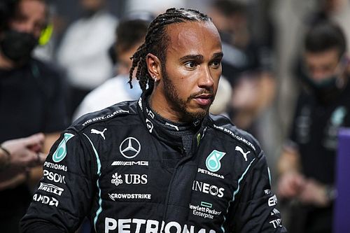 Hamilton ser&aacute; sancionado en Abu Dhabi si recibe otra reprimenda
