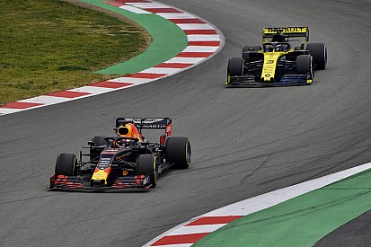 Ricciardo believes following cars might be easier in 2019