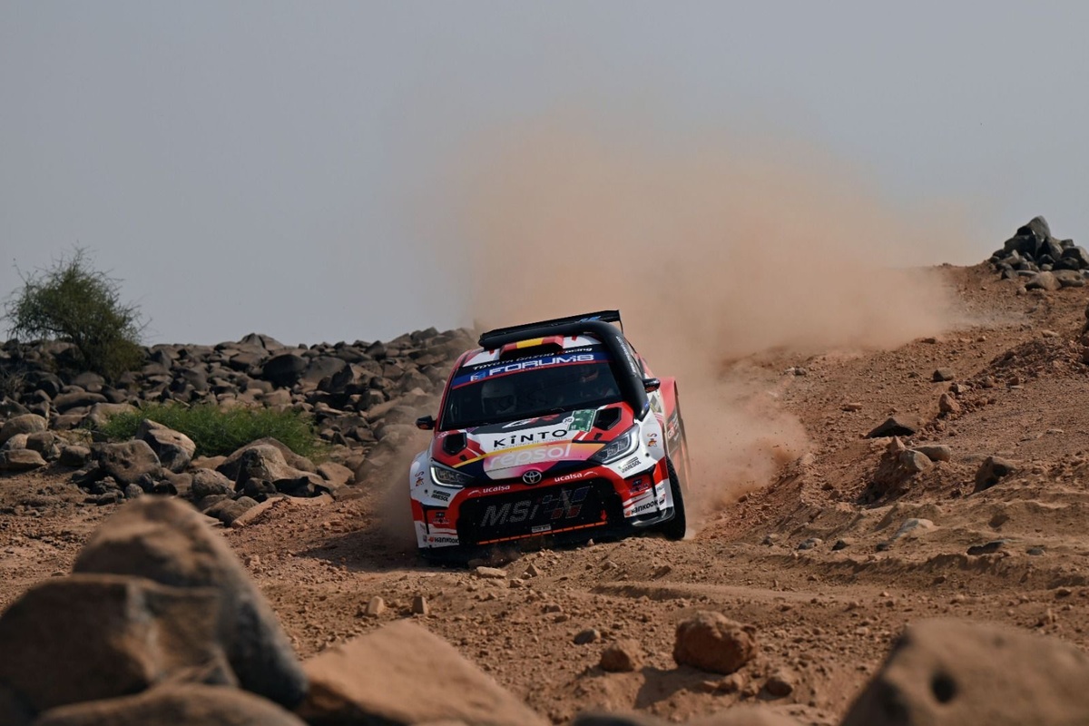 Alejandro Cachón y Borja Rozada, con vértebras rotas tras un accidente en Arabia