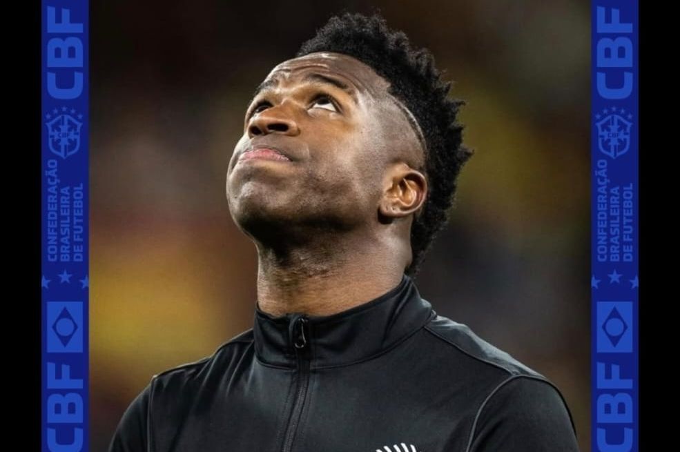 Post de Hamilton sobre Vini Jr.