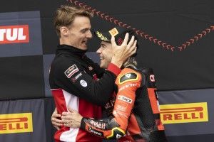 Ehemalige Teamkollegen: Wie Chaz Davies als Riding-Coach Bautista hilft