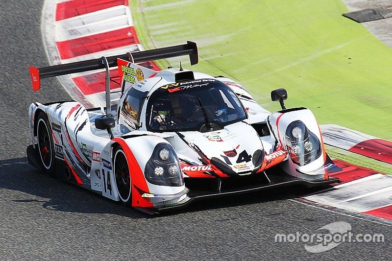Javier Ibrán con el Ligier JSP3 de BE Motorsport