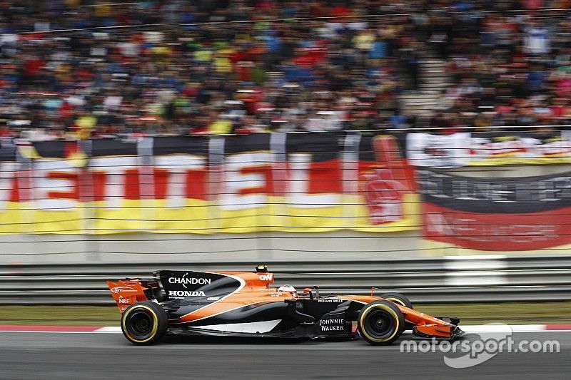 Stoffel Vandoorne, McLaren MCL32