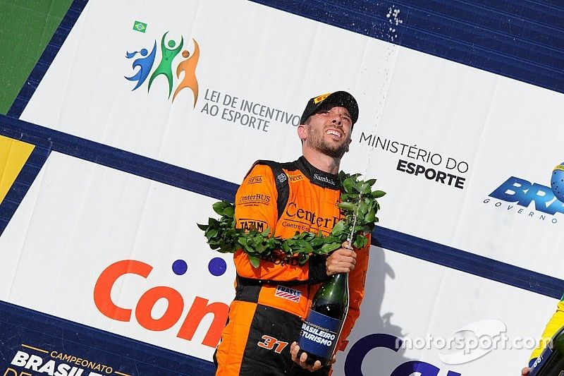 M&aacute;rcio Campos