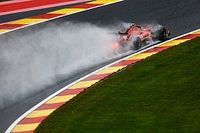 F1: Sainz lidera único treino livre na Bélgica sob muita chuva e neblina
