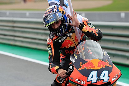 Moto2 Valencia: Kemenangan ketiga Miguel Oliveira