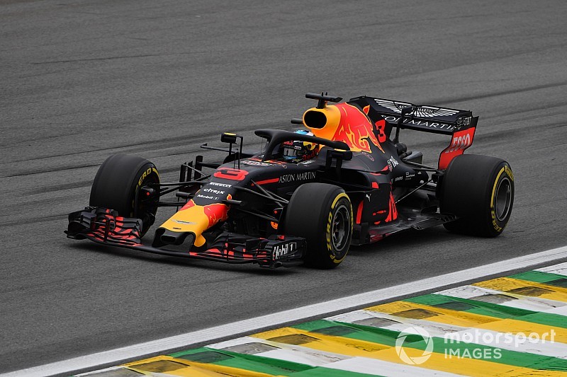 Ärgerlich: Mexiko-Streckenposten brockt Ricciardo Gridstrafe ein