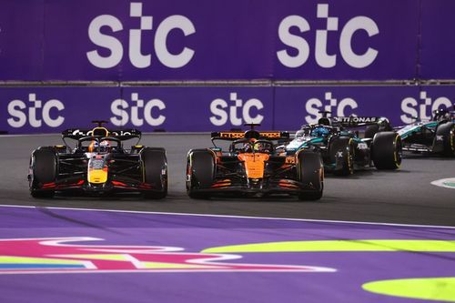 F1: Por que Verstappen foi punido em Jeddah e o que diz o regulamento?