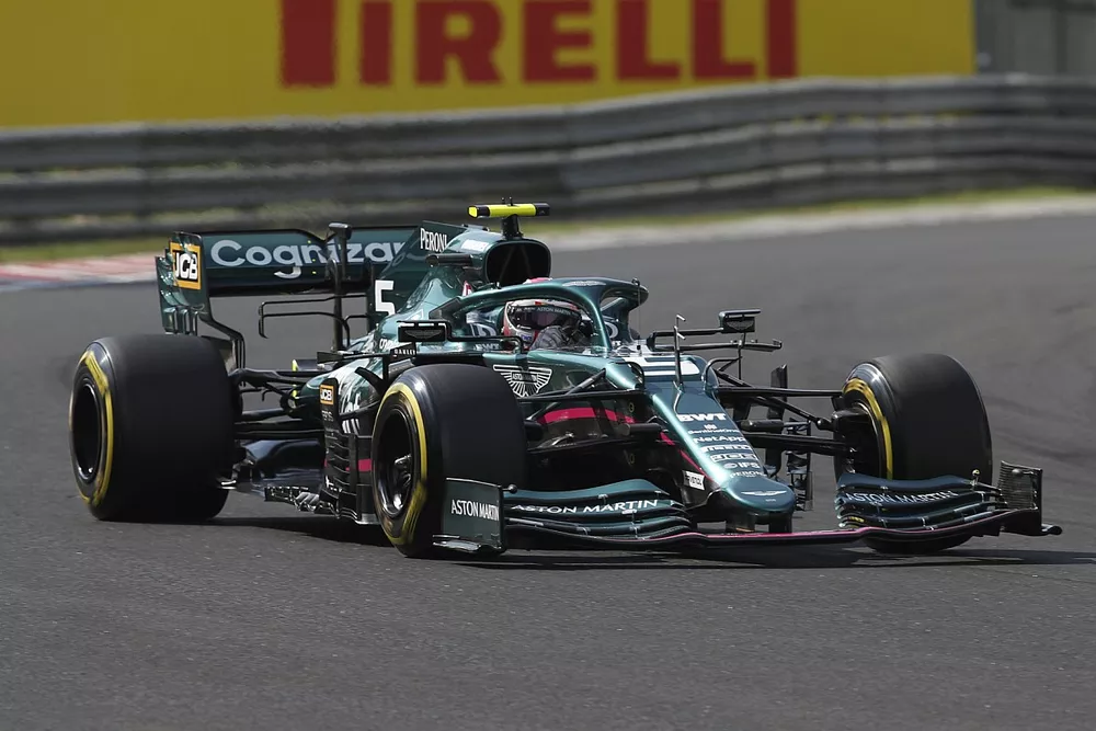 Sebastian Vettel, Aston Martin AMR21