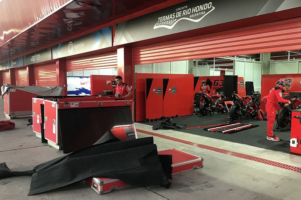 El garaje de Ducati Team
