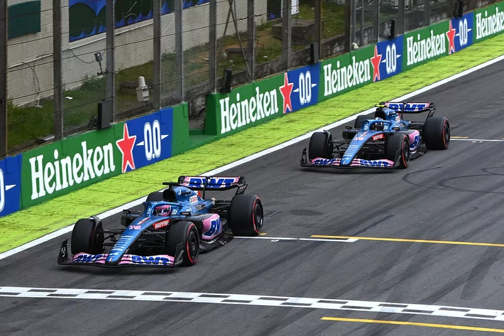 Fernando Alonso, Alpine A522, Esteban Ocon, Alpine A522
