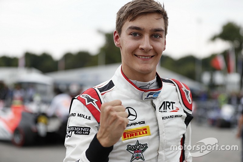 FIA F2 Monza: Russell wint, mislukte start en lekke band nekken De Vries