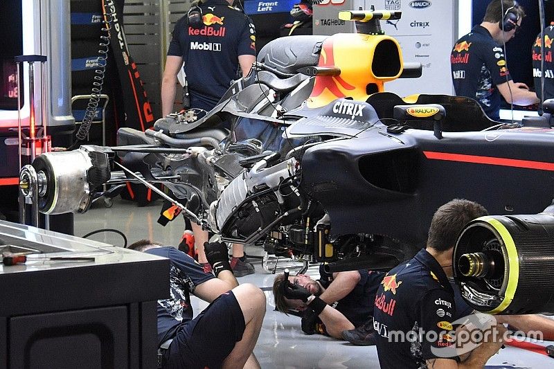 Red Bull Racing RB13 detalle trasero