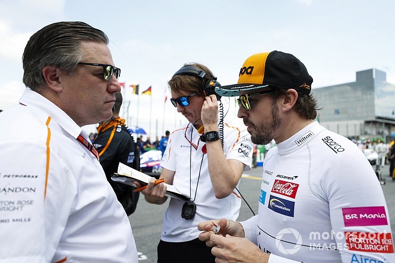 Alonso planea “muchas más” carreras en 2019