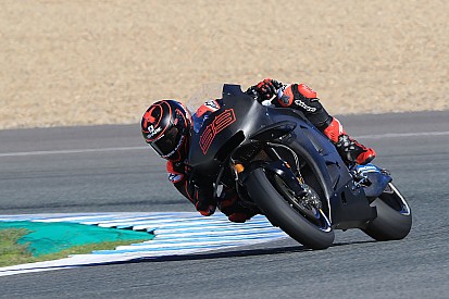 Honda conferma: lo scafoide di Lorenzo è fratturato e deve operarsi! Test di Sepang a rischio
