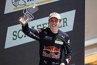 Ferrari wygrywa w debiucie