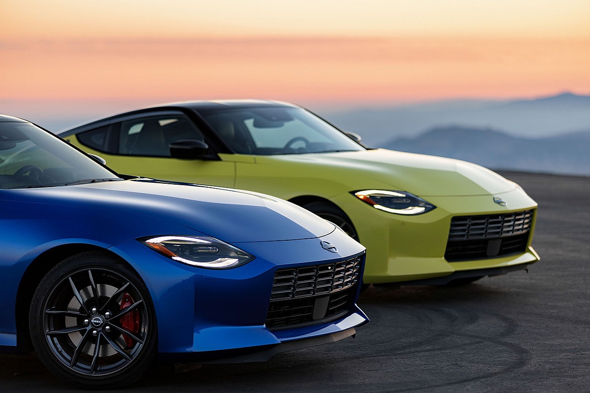 スーパーGT  日産 ニスモ Z 優勝記念ポスター 非売品 クラフトスポーツ スーパーGT 日産 ニスモ Z 優勝記念ポスター 非売品 クラフト