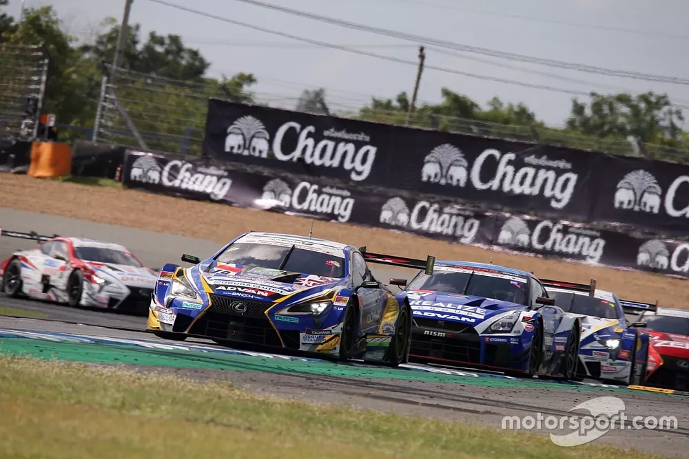 #19 WedsSport ADVAN LC500
