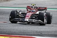 Zhou spełnia oczekiwania