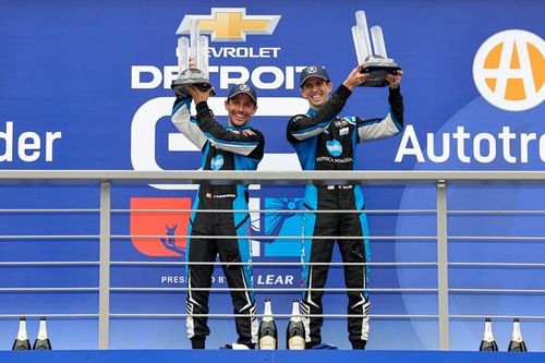 IMSA Detroit: Acura vence a Porsche en una feroz lucha callejera