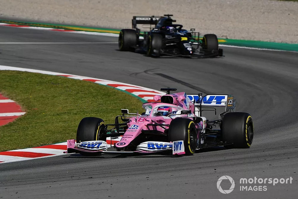 Lance Stroll, Racing Point RP20 devant Daniel Ricciardo, Renault F1 Team R.S.20 