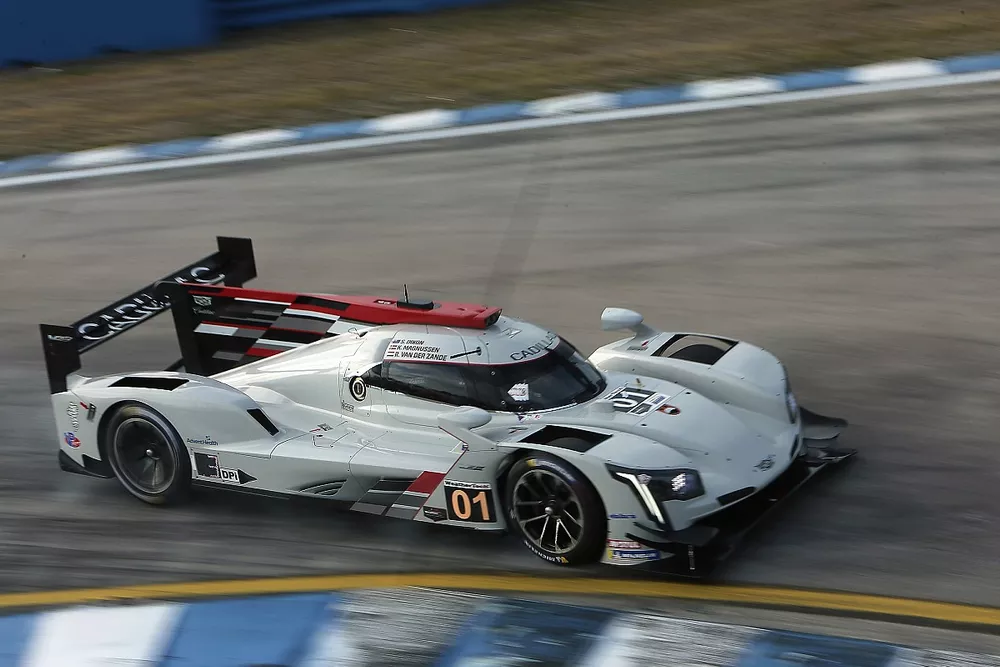 #01 Chip Ganassi Racing Cadillac DPi: Renger van der Zande, Scott Dixon, Kevin Magnussen