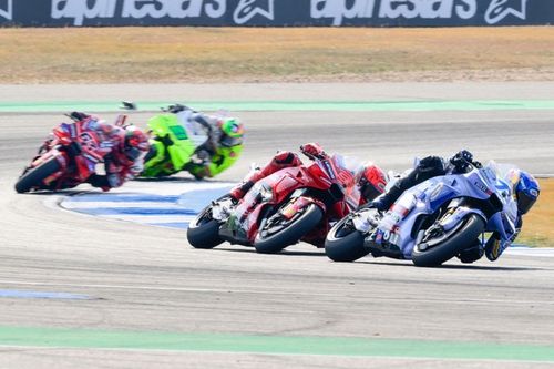 Bagnaia: Márquez "jugó con nosotros toda la carrera" en Tailandia