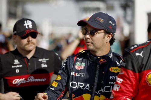 Checo Pérez fuera del top 10 anual de los Power Rankings