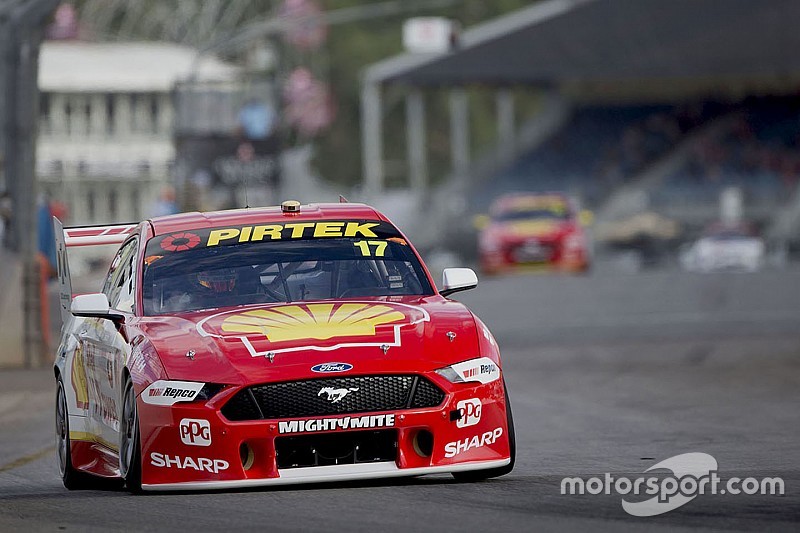 Adelaide 500: McLaughlin tops qualifying, Whincup misses Shootout