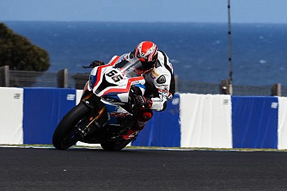 Performa BMW S1000RR buat Sykes terkejut