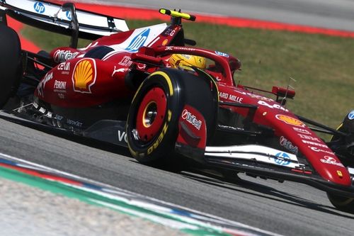 Hamilton: Nowe skrzydła to &bdquo;marnotrawstwo pieniędzy&rdquo;