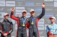 Evans promete luchar por el WRC, pero Ogier "va a ser muy dif&iacute;cil de batir"