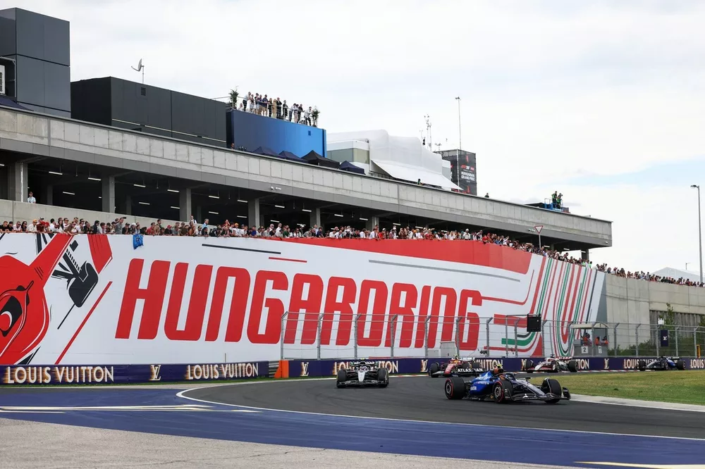 Lewis Hamilton, Ferrari, Carlos Sainz, Williams, Andrea Kimi Antonelli, Mercedes
