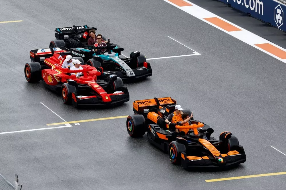 Charles Leclerc, Ferrari, Lewis Hamilton, Ferrari, Lando Norris, McLaren, Oscar Piastri, McLaren, George Russell, Mercedes, Andrea Kimi Antonelli, Mercedes