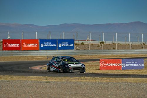 TCR South America: Com grid invertido, Pezzini fatura corrida 2 em Villicum 