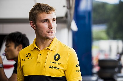 Renault: Sirotkin'e Formula 1'de bir şans verilmeli