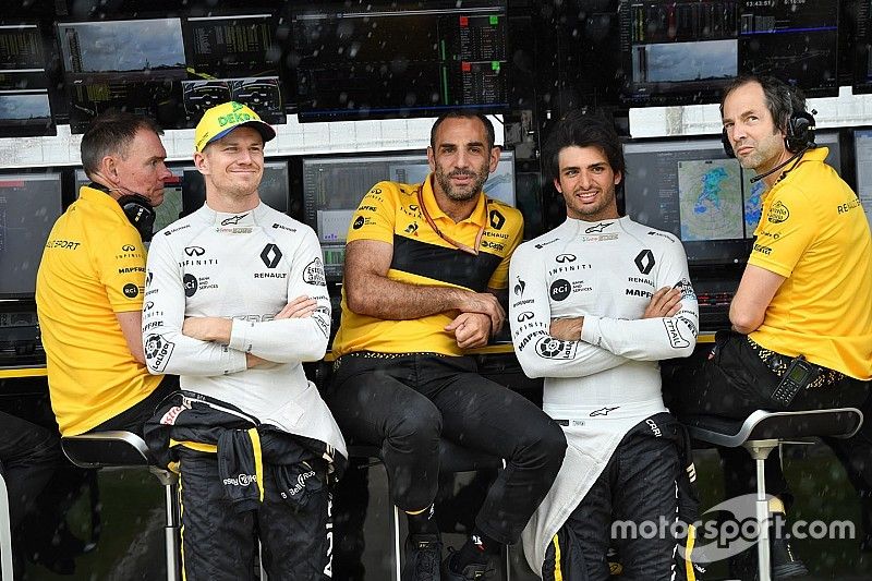 Carlos Sainz Jr., Renault Sport F1 Team y Nico Hulkenberg, Renault Sport F1 Team