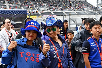 Így tanult sushit készíteni a két F1-es pilóta: videó