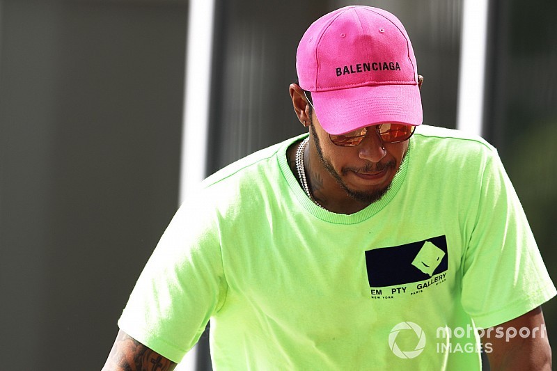 Hamilton'ın pist dışındaki uğraşları Brawn'a ders vermiş