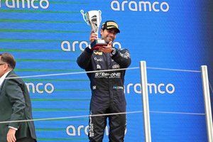 Correa stracił pierwsze podium po powrocie